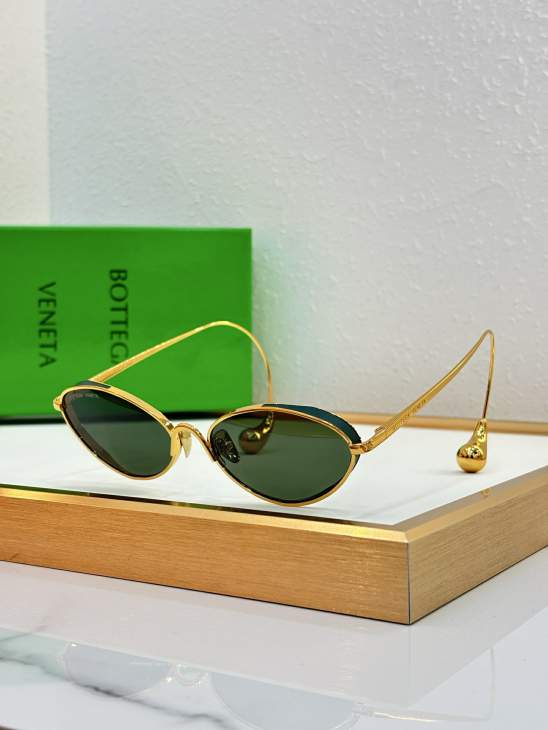 Picture of Bottega Veneta Sunglasses _SKUfw79615735fw